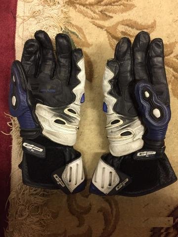 Перчатки Alpinestars GP Plus M