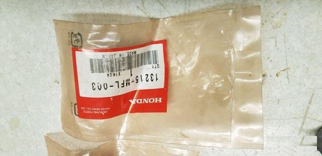 Honda cbr1000rr Вкладыш Шатунный 13215-MFL-003