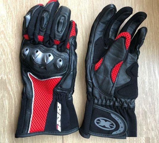 Продам женскую мотокуртку Alpinestars