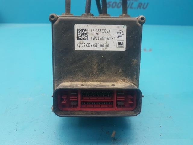 Блок abs Chevrolet Trailblazer 4.2 2008