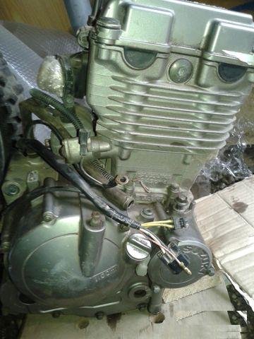 Двигатель Suzuki DR 250 R (Djebel 250XC)