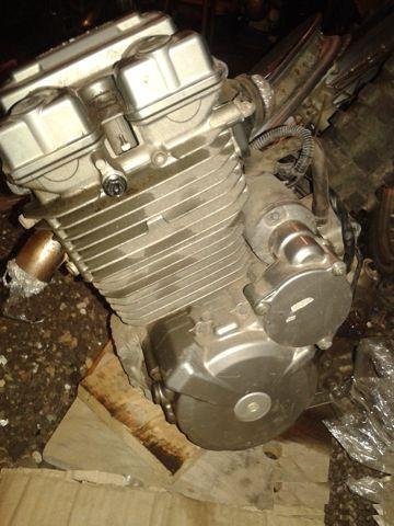 Двигатель Suzuki DR 250 R (Djebel 250XC)