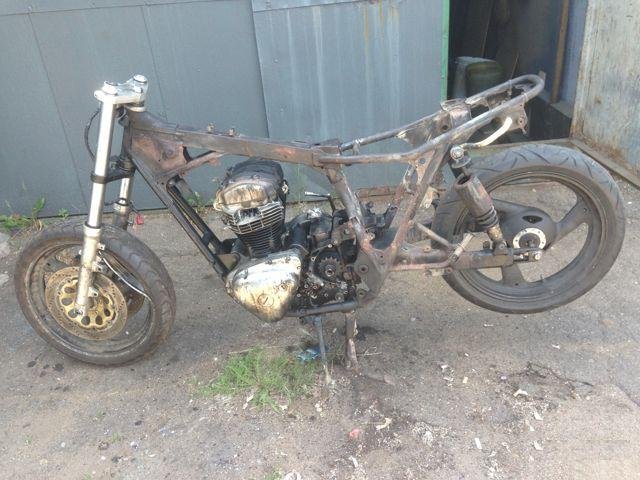 Рама с двигателем kawasaki W650