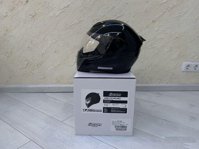 Мотошлем интеграл icon Airflite Gloss Черный