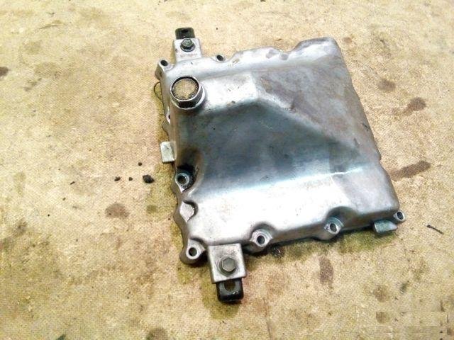 Поддон картера suzuki gsx r 600 750 srad gsxr 600