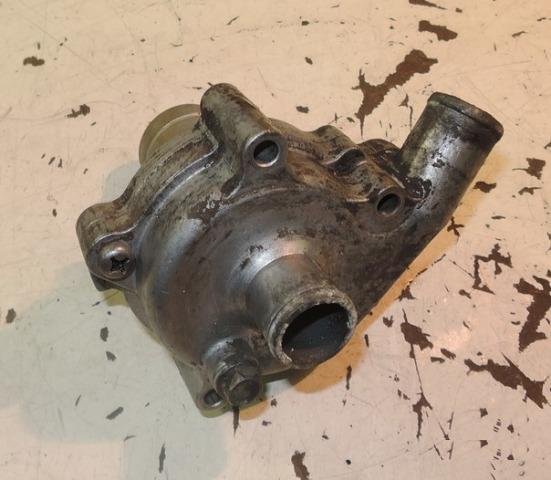 Помпа Suzuki RF400 1995