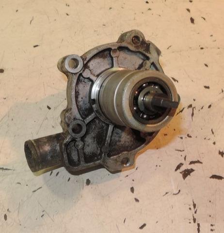 Помпа Suzuki RF400 1995