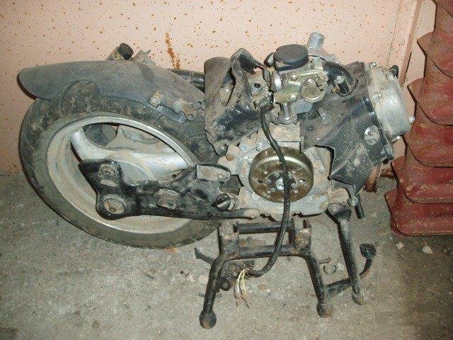 От Китайского скутера 50сс-200сс