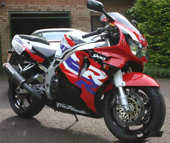 Honda cbr900rr 919 1997 разбор