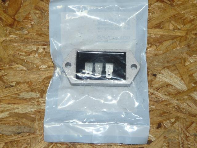 Регулятор напряжения 15 Amp Kohler 2540337S