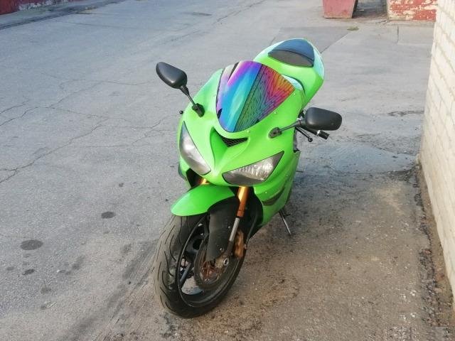 Кавасаки ZX6R 06 на запчасти