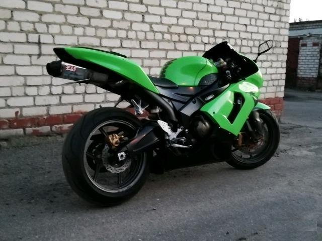 Кавасаки ZX6R 06 на запчасти