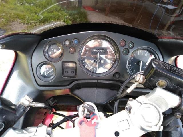 Honda cbr 1100