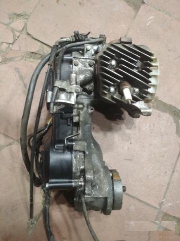 Двгигатель honda dio af-18, af-27