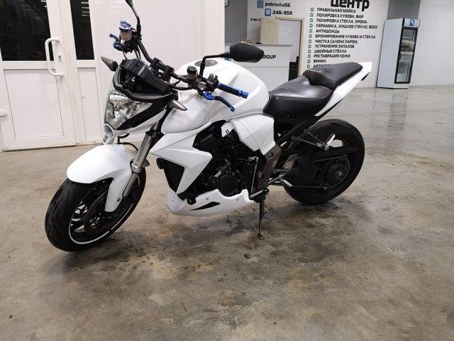 Плуг на Honda Hornet/CB1000R