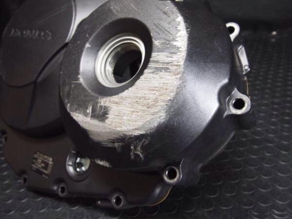 CB 400 revo nc42 крышка сцепления правая cb400