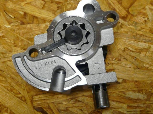 Масляный насос Kohler 2439353