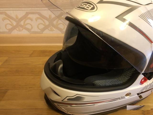 Шлем GSB ecer22-05