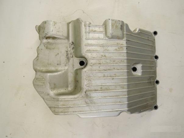 Верхняя крышка двс Yamaha TDM850 1996-2001