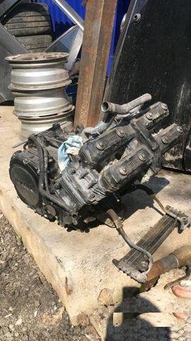 Yamaha fzr 750 genesis двигатель