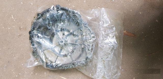 Yamaha 2000/2006 год крышка двигателя