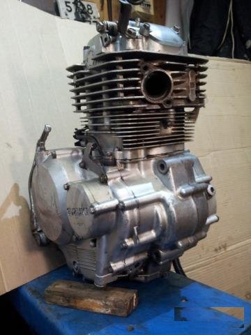 Запчасти для DR250S. моторы DR250S J418/J422