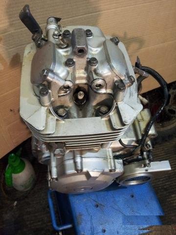 Запчасти для DR250S. моторы DR250S J418/J422