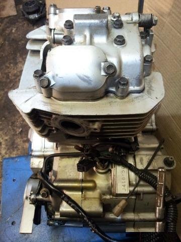 Запчасти для DR250S. моторы DR250S J418/J422