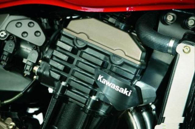Слайдер-защита двигателя Z750(S), Z1000 '04-06