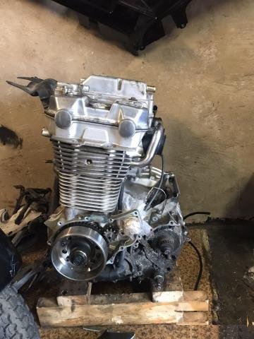 Honda x4 cb1300 запчасти двигателя
