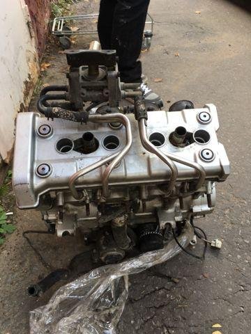 Двигатель Yamaha FZS1000