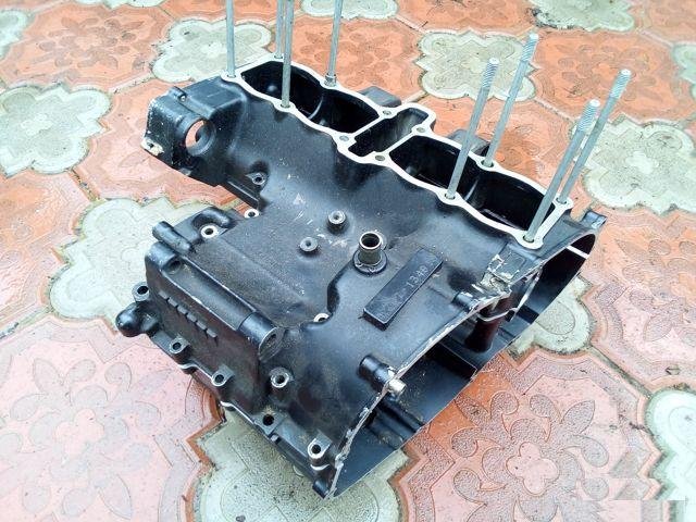 Картер двигателя suzuki gsf400 gsf 400 vс bandit