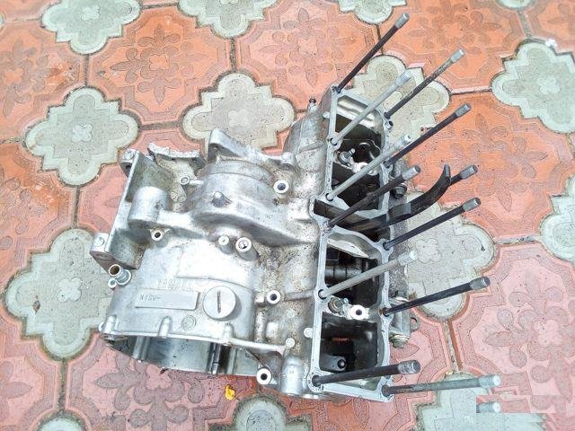 Картер двигателя yzf1000r yzf 1000 r yzf1000 r 97