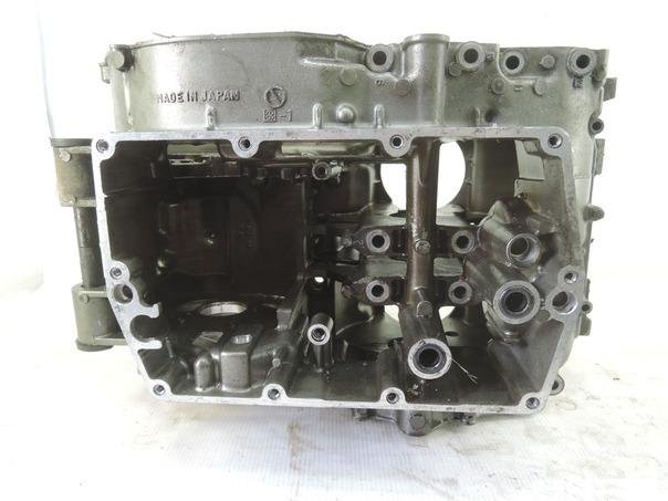 Картер двс Kawasaki KLE500 1993
