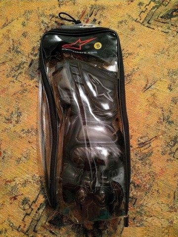 Новые мотоперчатки Alpinestars SP1, размер S