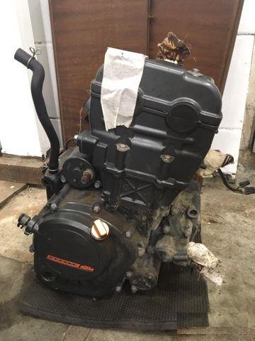 Двигатель KTM Duke 125