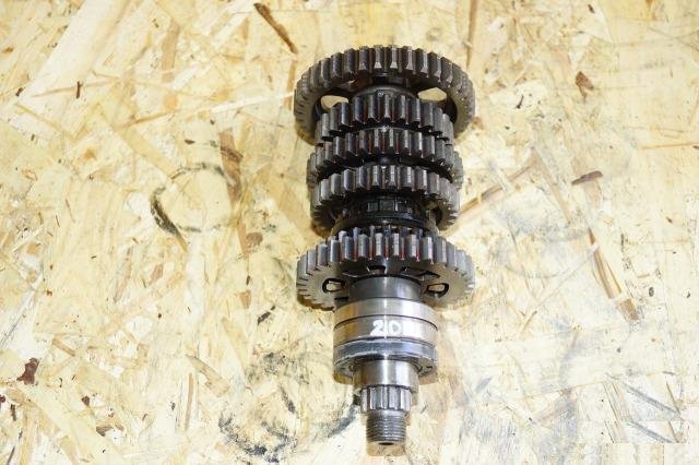 Коробка передач Kawasaki ZZR400-2