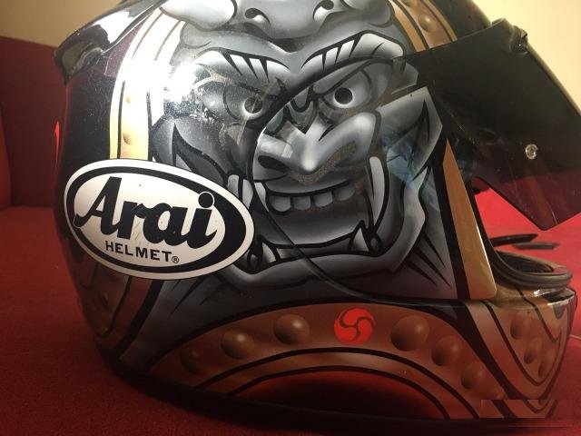 Шлем Arai