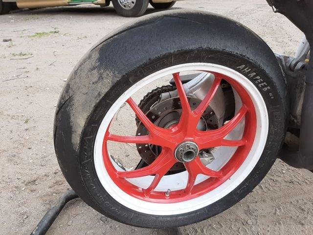 Ducati 848