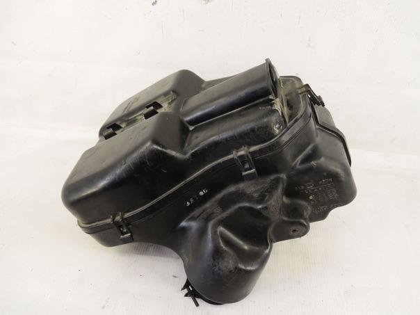 Корпус воздушного фильтра Suzuki RF400 1994