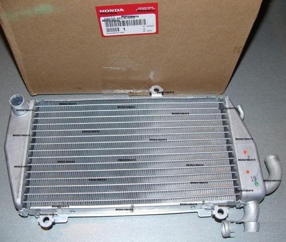 Honda GL1800 01-05 радиатор правый 19010-MCA-003