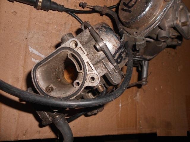 Карбюратор Honda VT250 N67