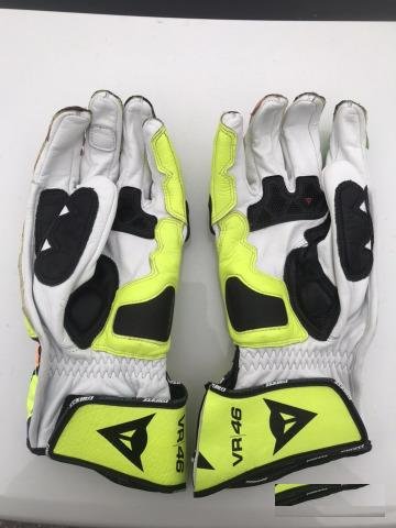 Перчатки Dainese