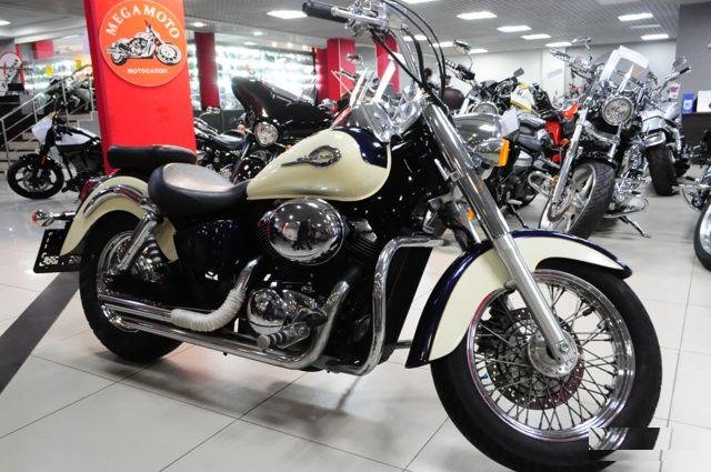 Honda VT400 shadow