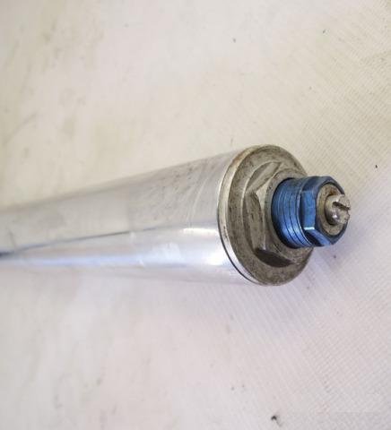 Перо вилки правое Yamaha YZF-R6 1999-2002
