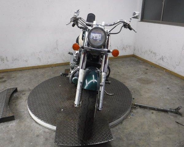 Honda VT 400 shadow