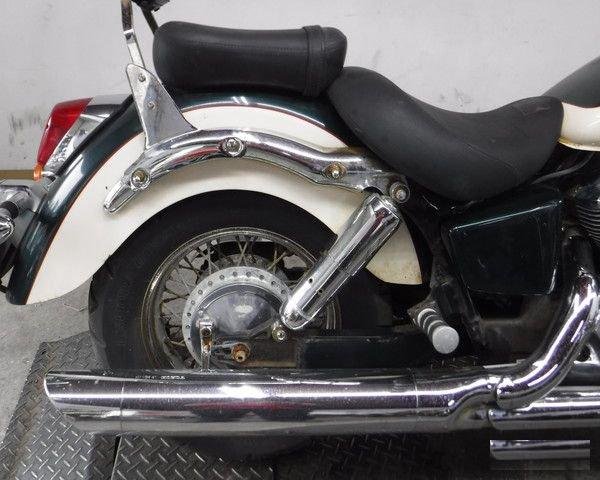 Honda VT 400 shadow