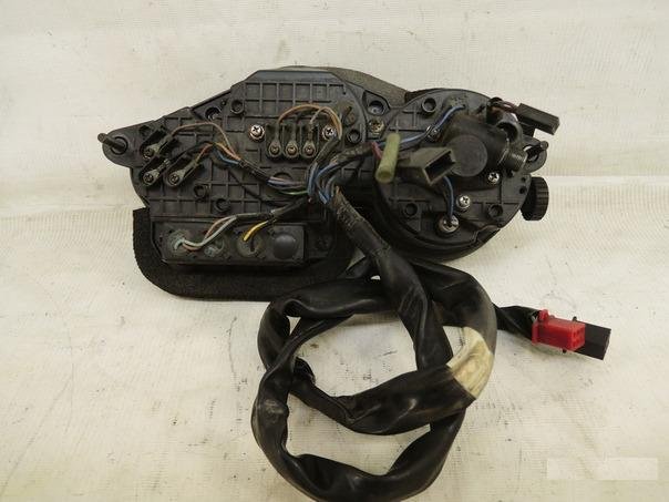 Панель приборов Yamaha TDM850 1999