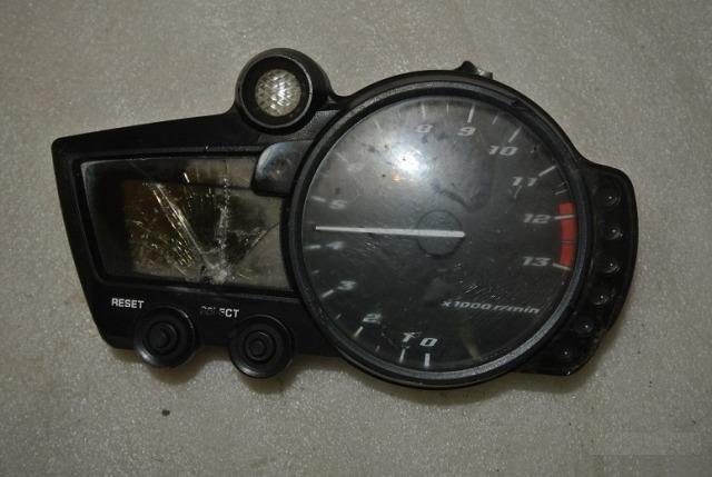 Приборная панель Yamaha R1 2002-2003 г №61