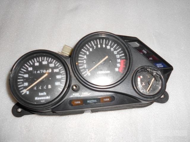Приборная панель Kawasaki ZZR400-1 89-92 г №14